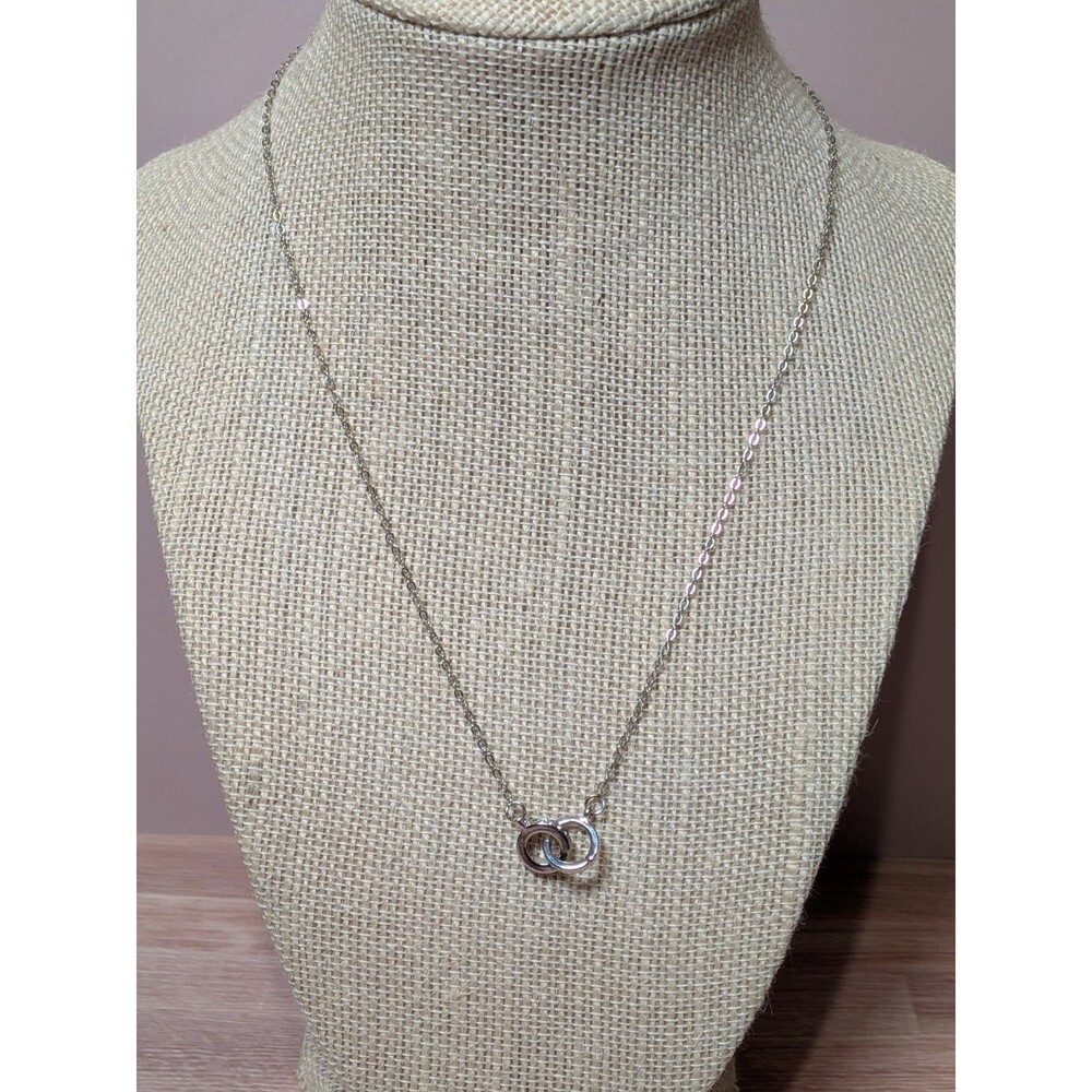 Valentine's Gift Interlocking Circle Necklace Sil… - image 1